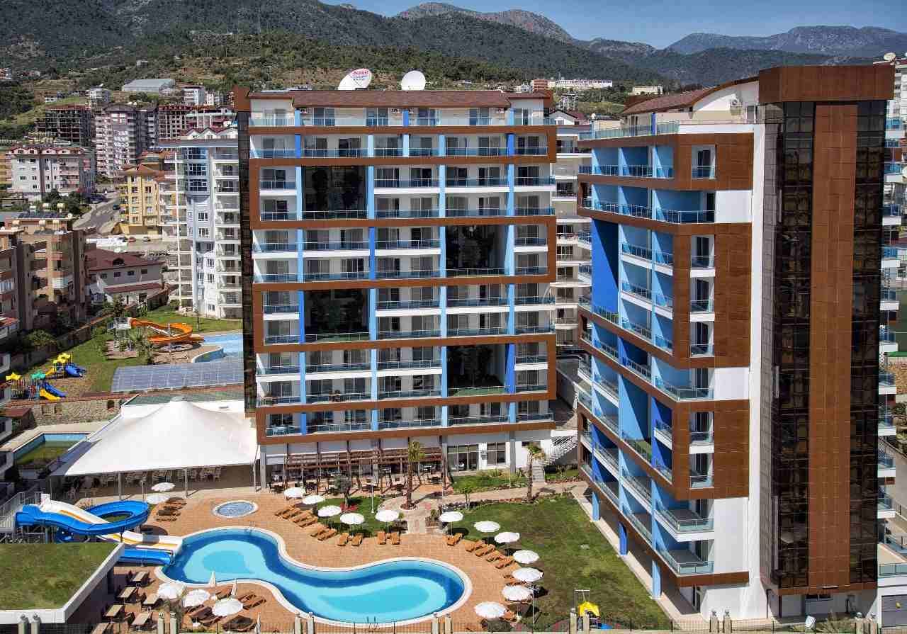 مجمع سكني بمواصفات سياحية واطلالة رائعة على البحر في مركز الانيا.
مجمع الجوهرة السكني الفاخر في مركز ألانيا
فندق الجوهرة تاورز الأفضل والأكثر حداثة
يقع الفندق في منطقة جكشلي في ألانيا ، خلف أكبر مرك...