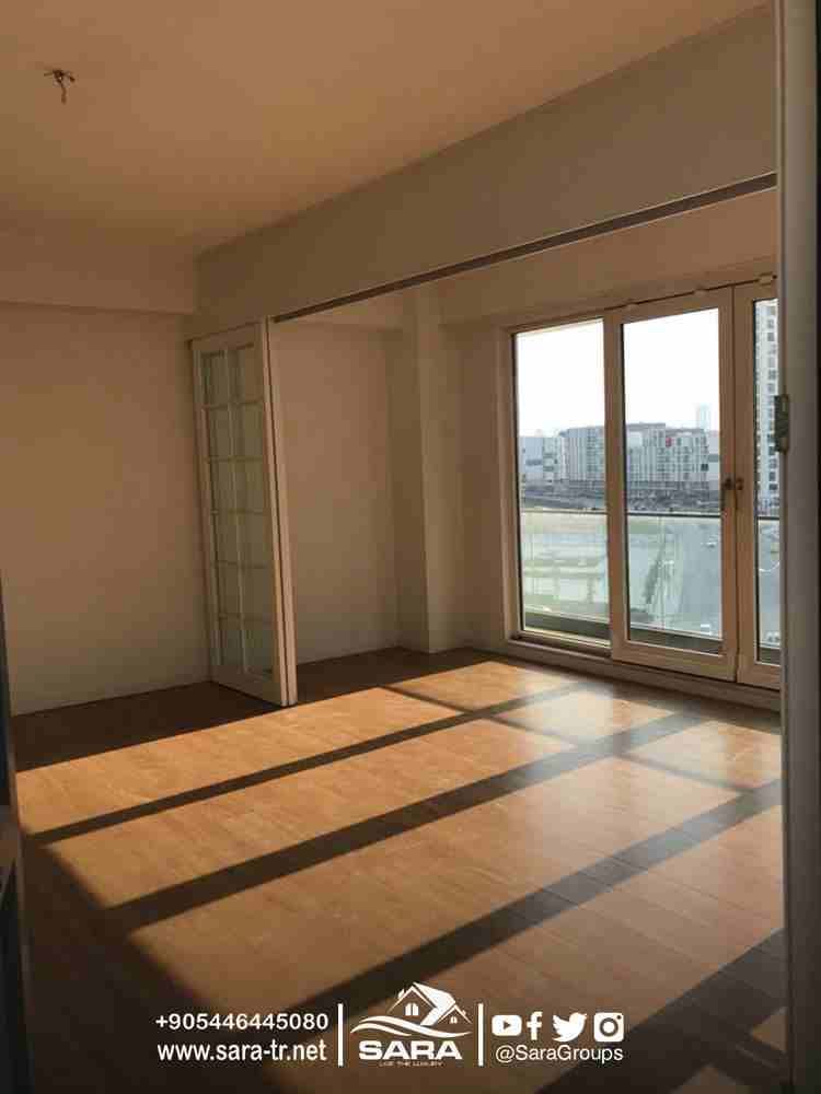 شقتك المميزة في مجمع رااائع في اسطنبول
شقة 4 غرف وصالة للبيع في مجمع EVVEL ISTANBUL في حي باشاك شهير
يتميز موقع المجمع بقربه من المدراس الخاصة والحكومية في المنطقة
ومن جامعة ابن خلدون الخاصة و...